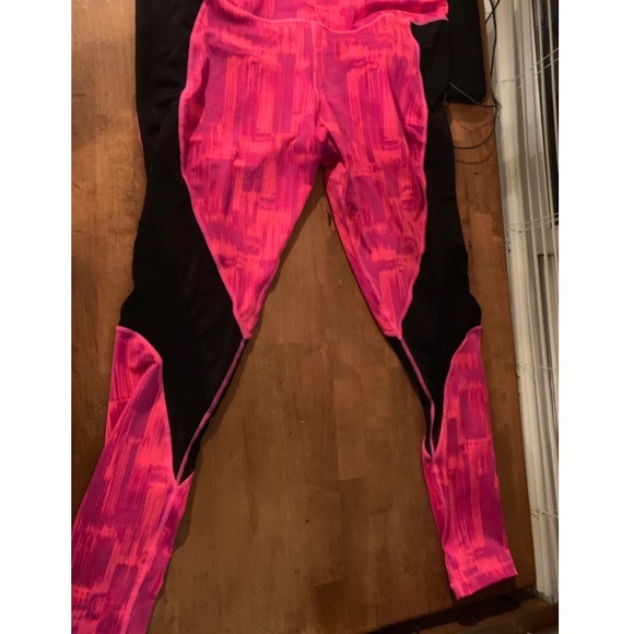 Sold - Picture 3 of 3